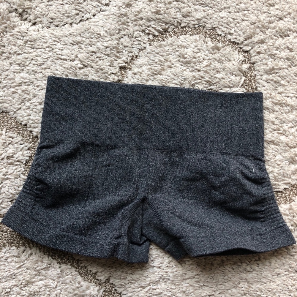 Hip hugger yoga shorts